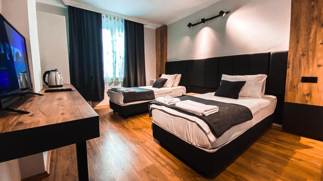 Tepe Hotel&Business Suite Анталия Екстериор снимка