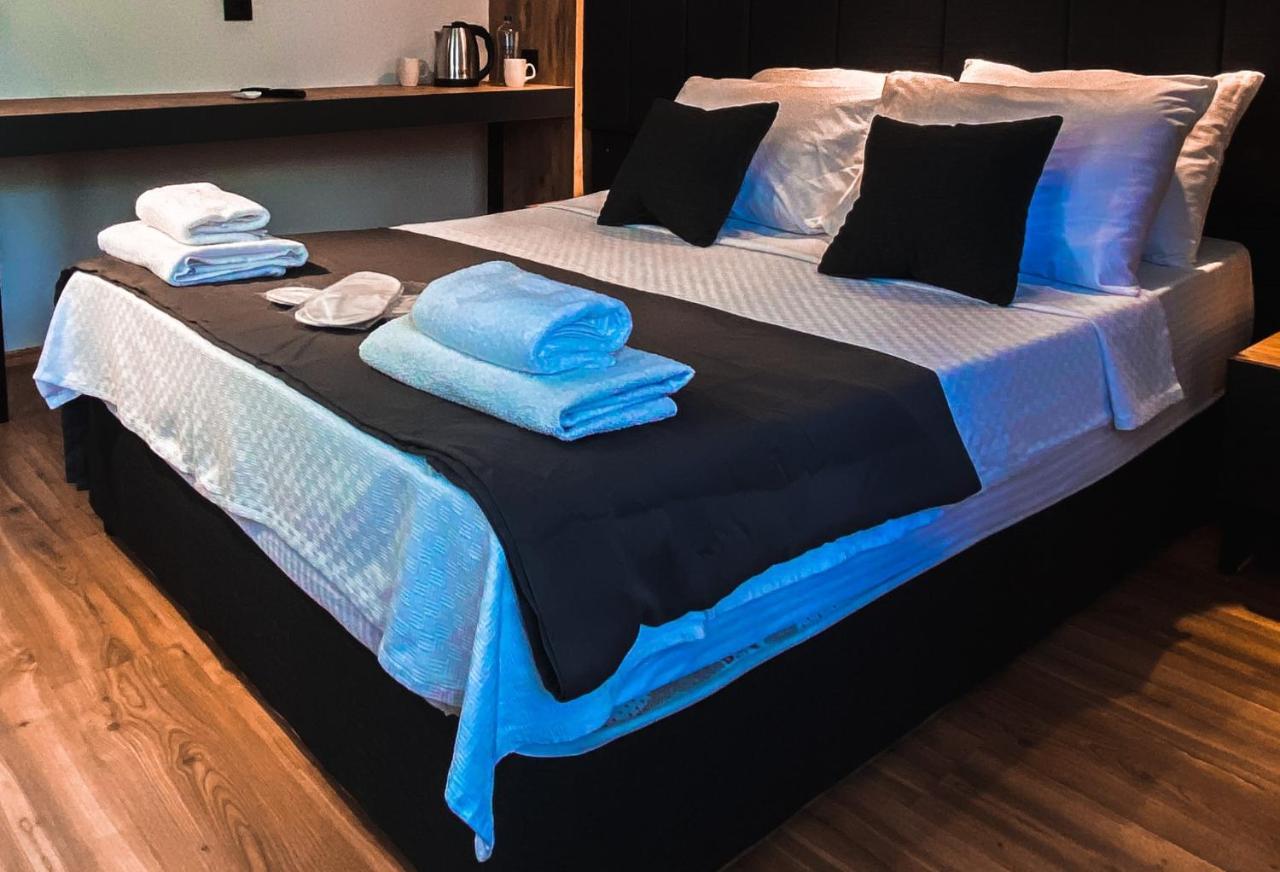 Tepe Hotel&Business Suite Анталия Екстериор снимка